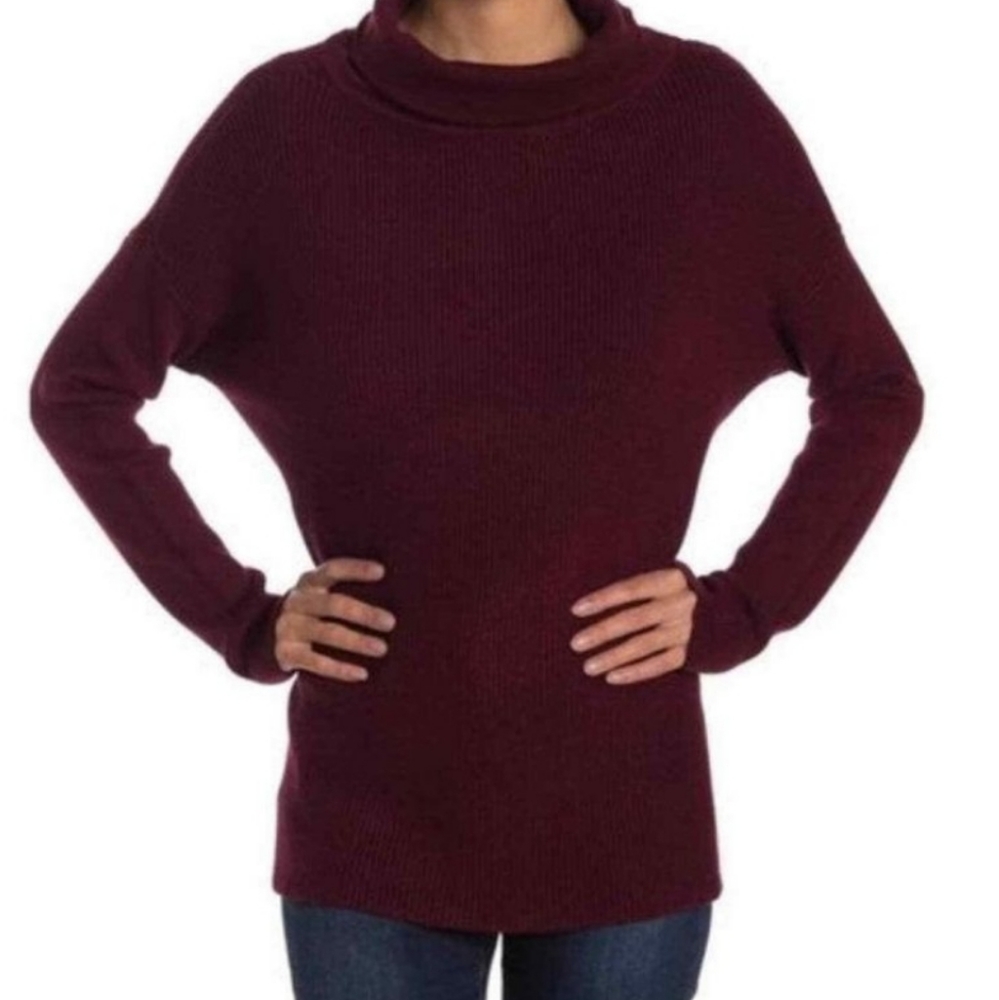 Cyrus fitted red sweater